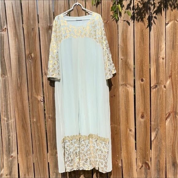Take 50% OFF- Shein Curve Light Green and Gold Embellishments, Size-4XL - Picture 1 of 8